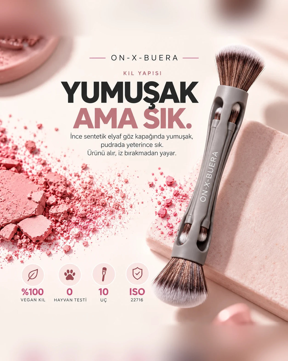 Yumuşak ama sık: pembe allık tozu yanında On-X-Buera fırçasının ince sentetik kıl yapısı